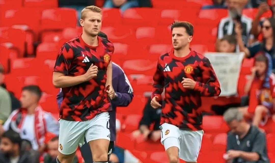 3分生死局！佛系米兰难挡孔蒂“嗜血”抢分，德甲双锋验货战引爆悬念